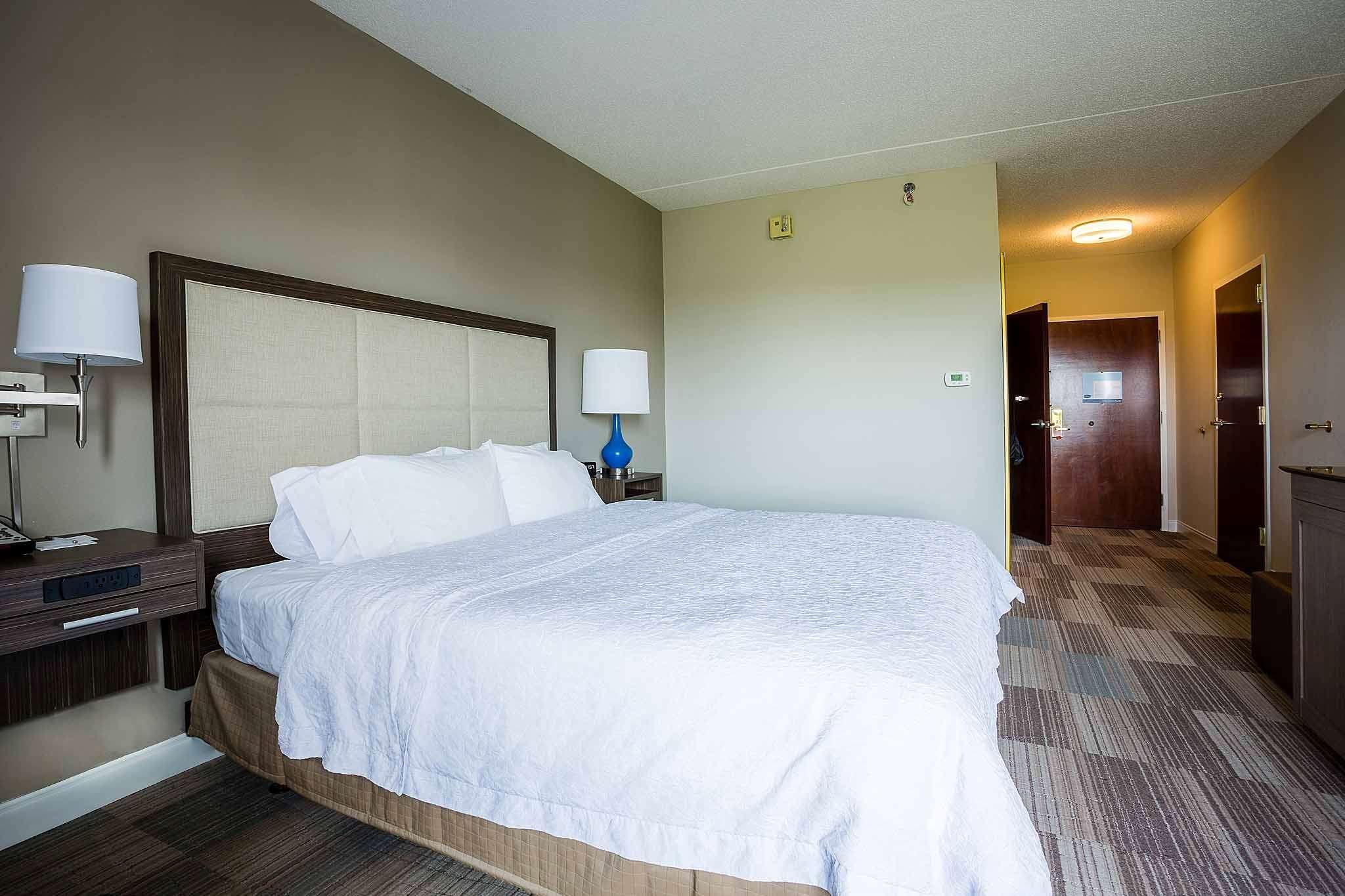 Hampton Inn Сомерсет Экстерьер фото