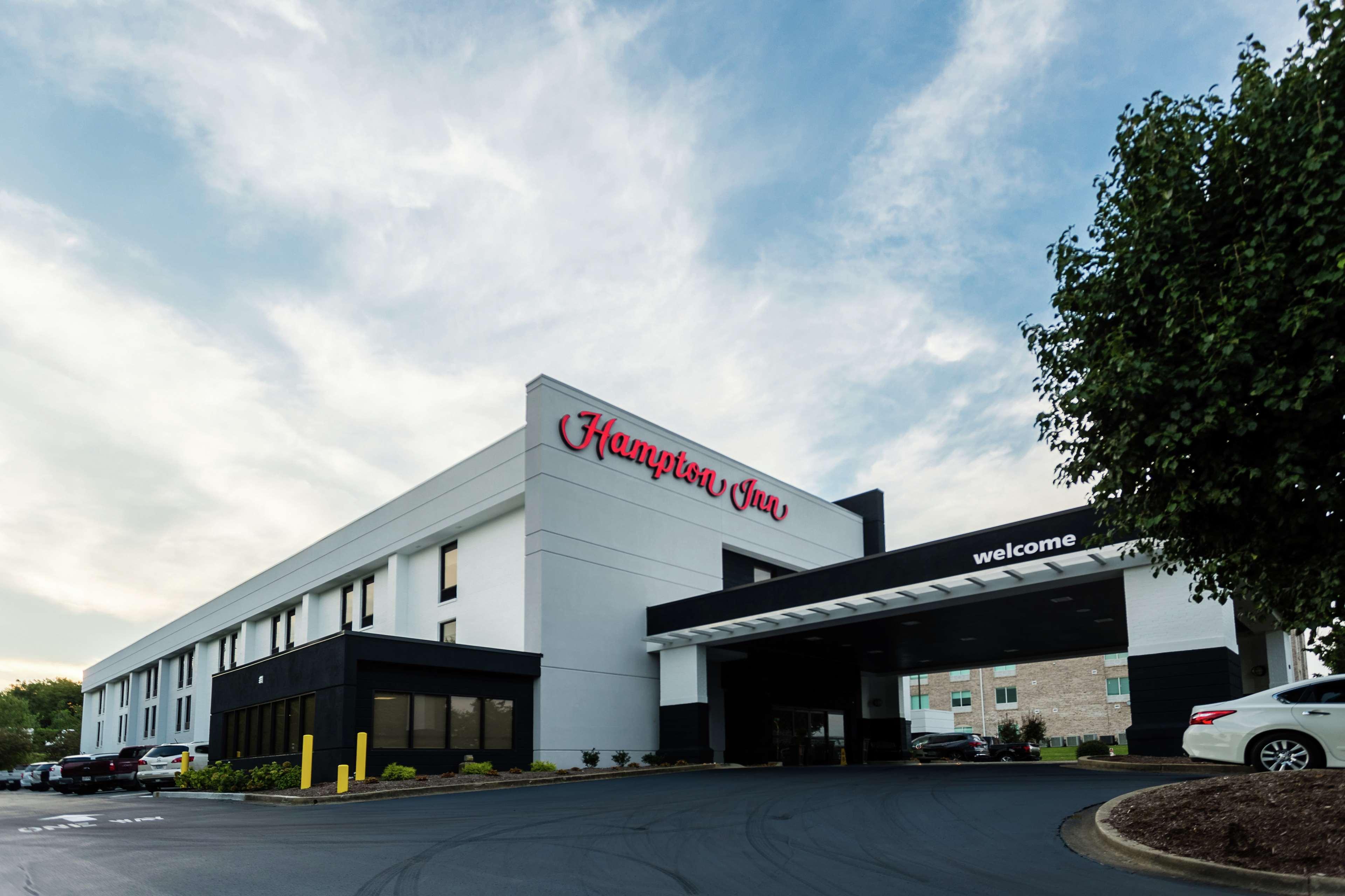 Hampton Inn Сомерсет Экстерьер фото