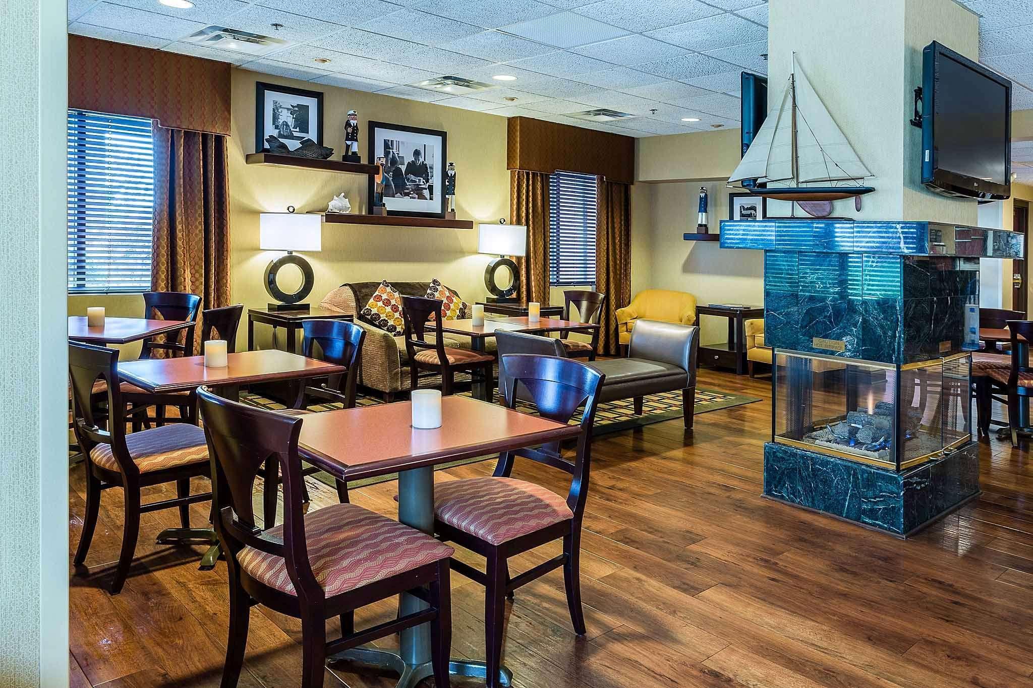 Hampton Inn Сомерсет Экстерьер фото