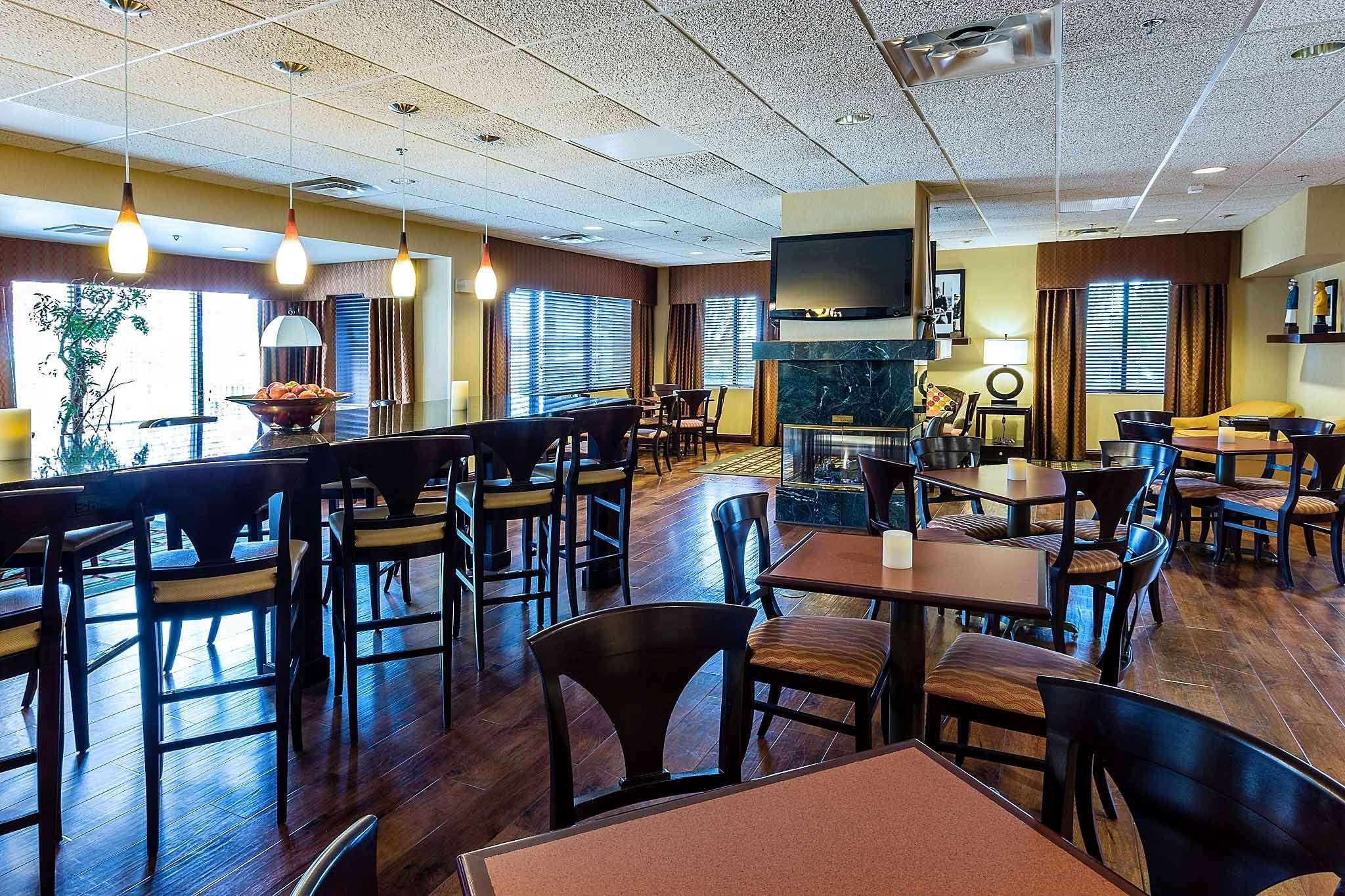 Hampton Inn Сомерсет Экстерьер фото