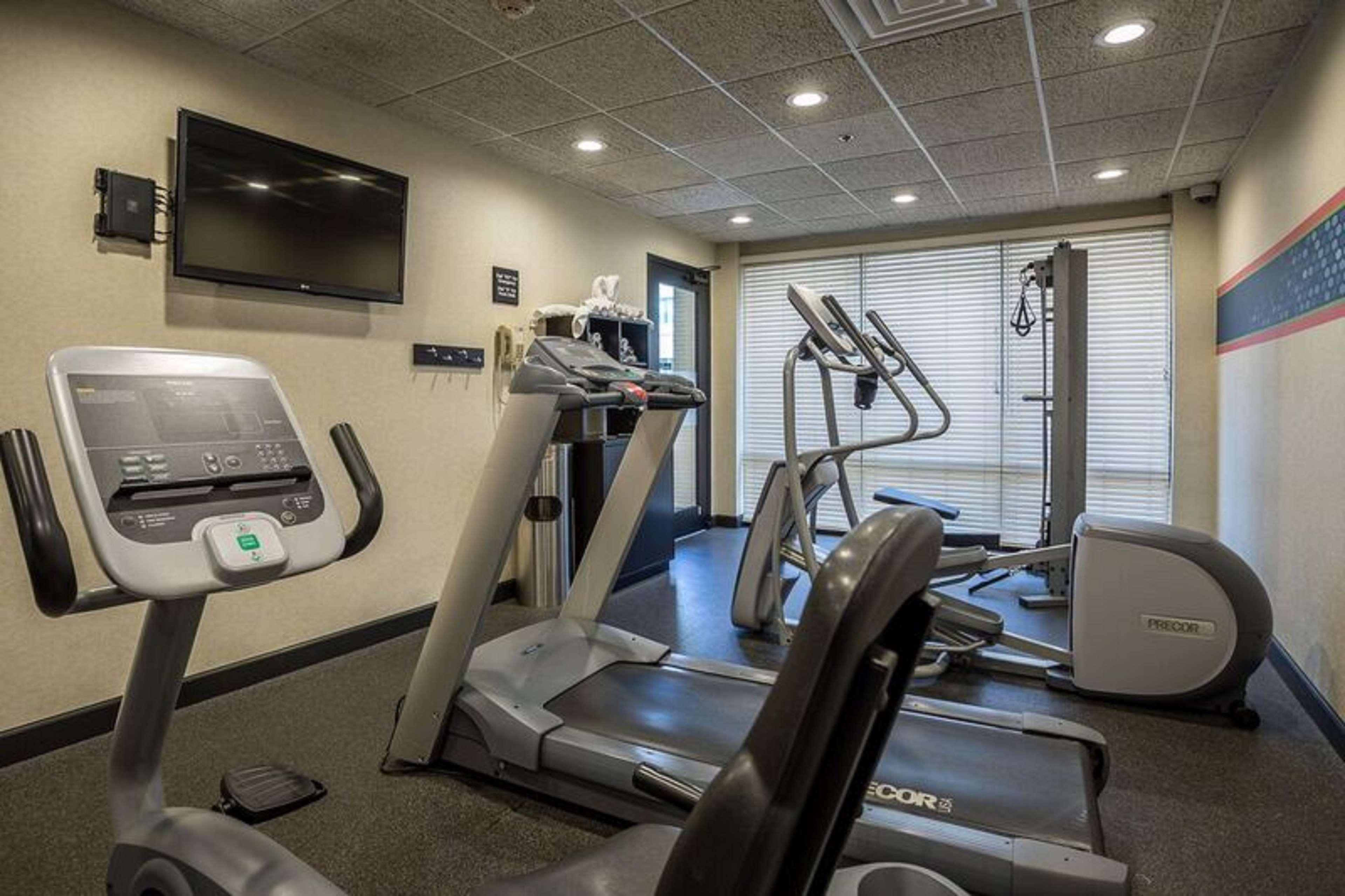 Hampton Inn Сомерсет Экстерьер фото