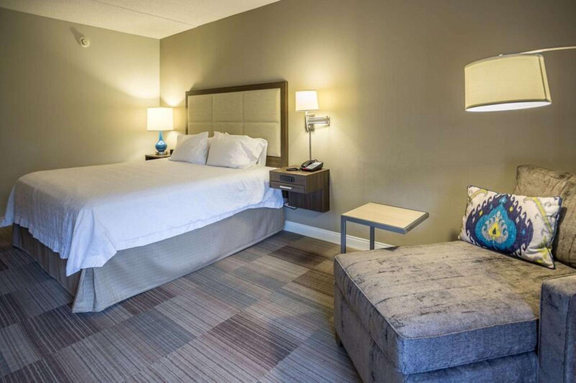 Hampton Inn Сомерсет Экстерьер фото