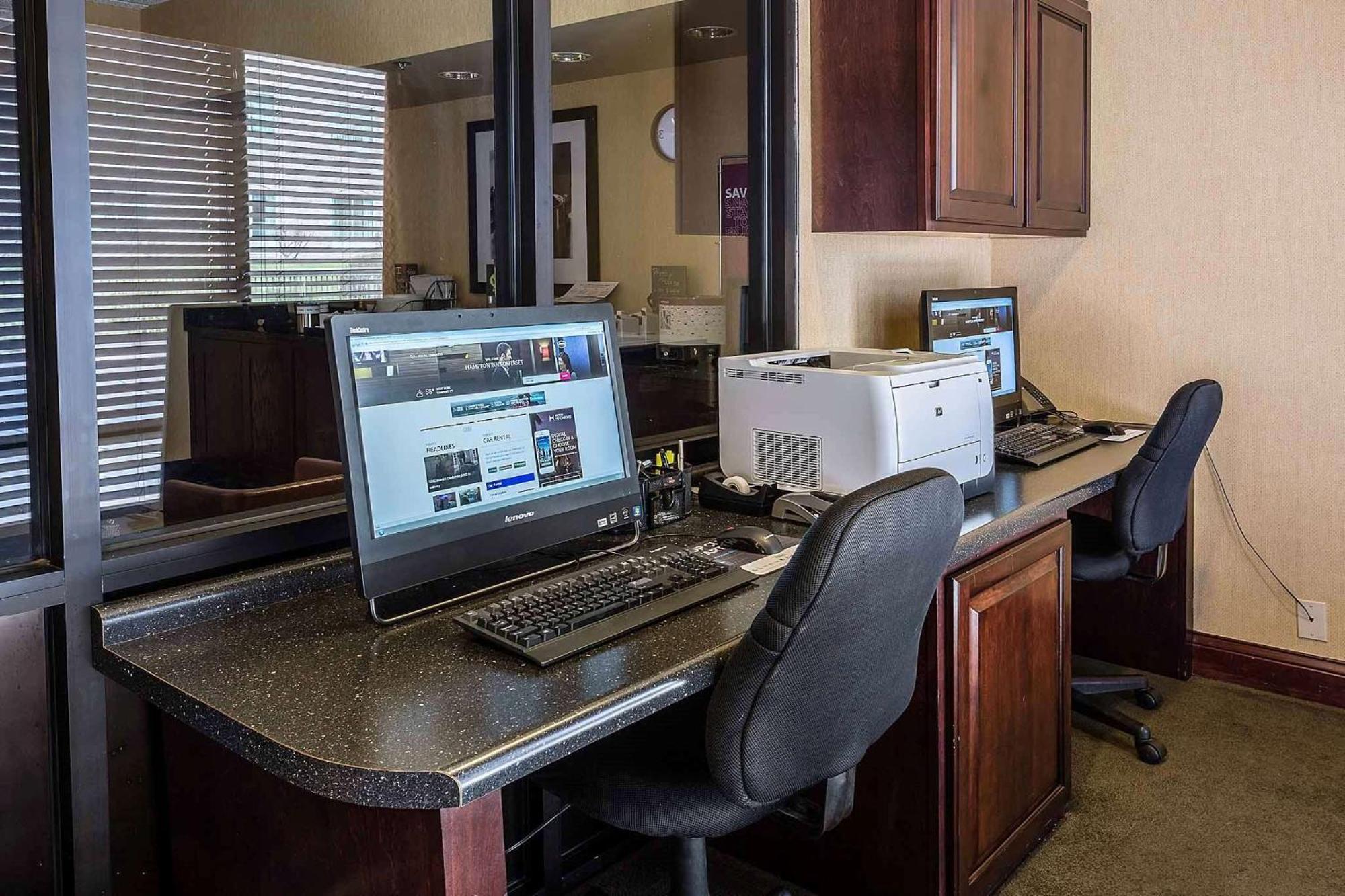 Hampton Inn Сомерсет Экстерьер фото